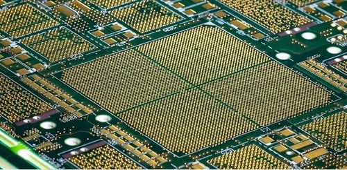 آخر أخبار الشركة عن عمليات أساسية مطلوبة بشدة لـ HDI PCB