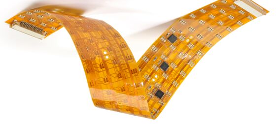 سعر جيد EING تصفية السطح لوحة PCB مرنة مع ثقوب صغيرة 0.1 ملم ومراقبة العائق عند الطلب مصممة لنقل الإشارة الانترنت